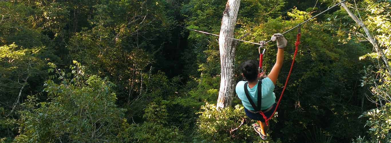 Zipline tour in Belize